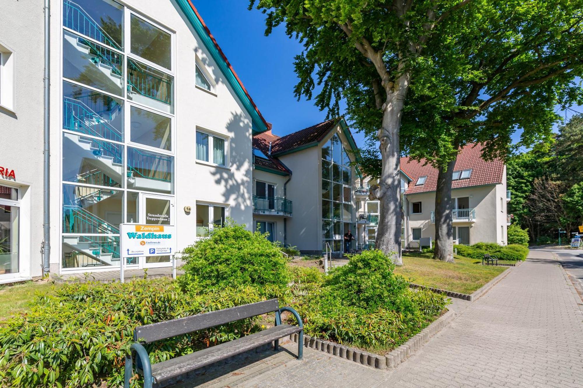 "Ab Zum Strand" Ferienwohnung Mit Balkon Zempin Exterior photo
